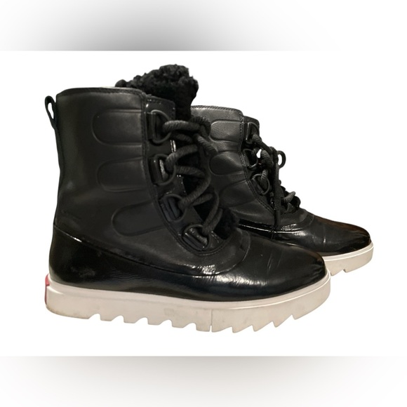 Joan of Arctic Next Lite Shearling Waterproof Cold Weather Boots - Picture 2 of 5